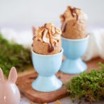 Ferskjuterta með súkkulaði & karamellukremi